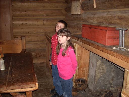 Oregon coast 030.jpg - The spacious (compared to the others) room shared by Lewis and Clark.